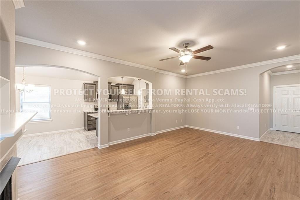 4462 W Newton Ave - Photo 4 of 14