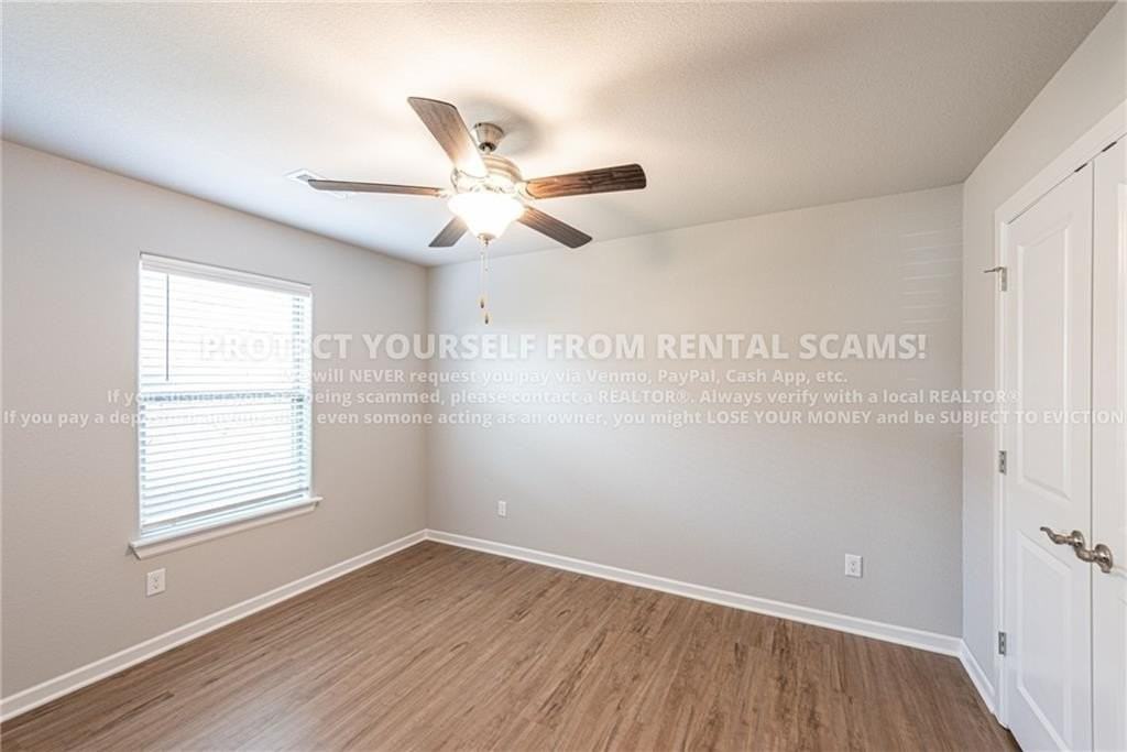 4462 W Newton Ave - Photo 7 of 14