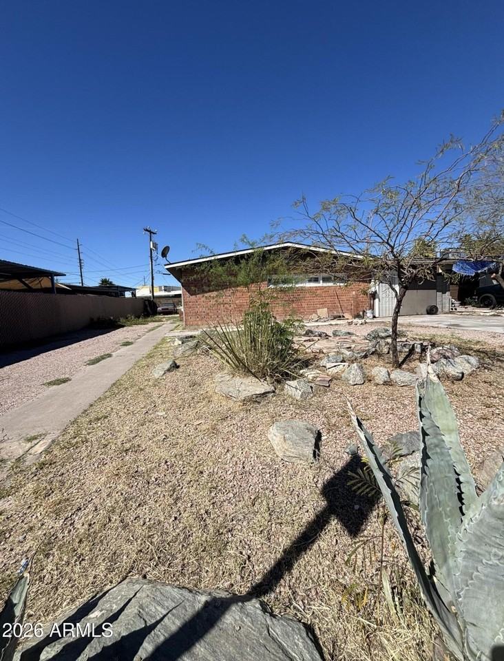 9406 N 5th Ave Unit A - Photo 6 of 6