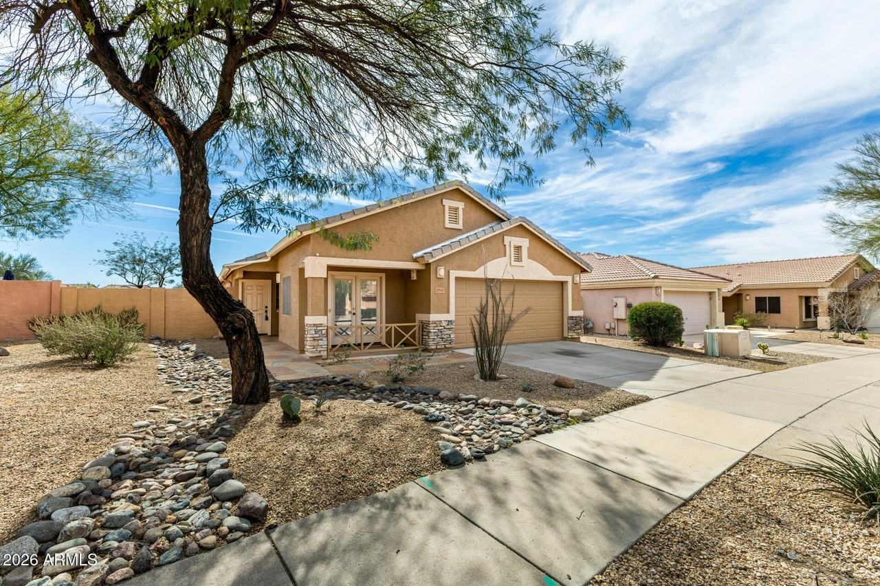 17537 W Wind Drift Ct - Photo 2 of 32