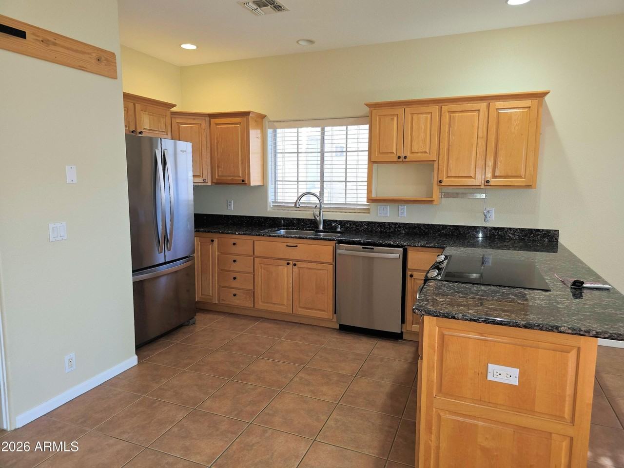 600 Desert Canyon Rd - Photo 2 of 18