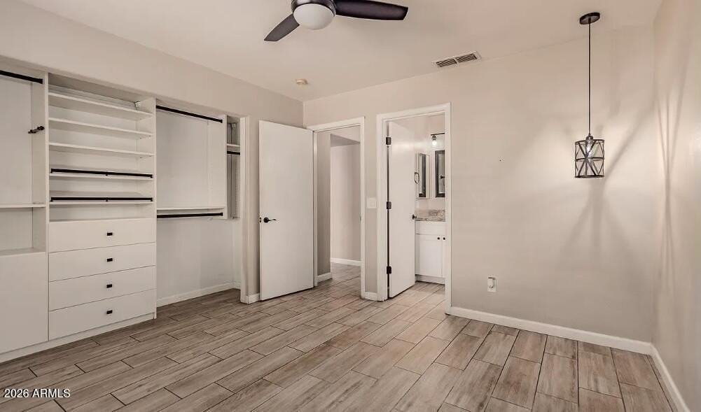 2112 E Robin Ln - Photo 6 of 11