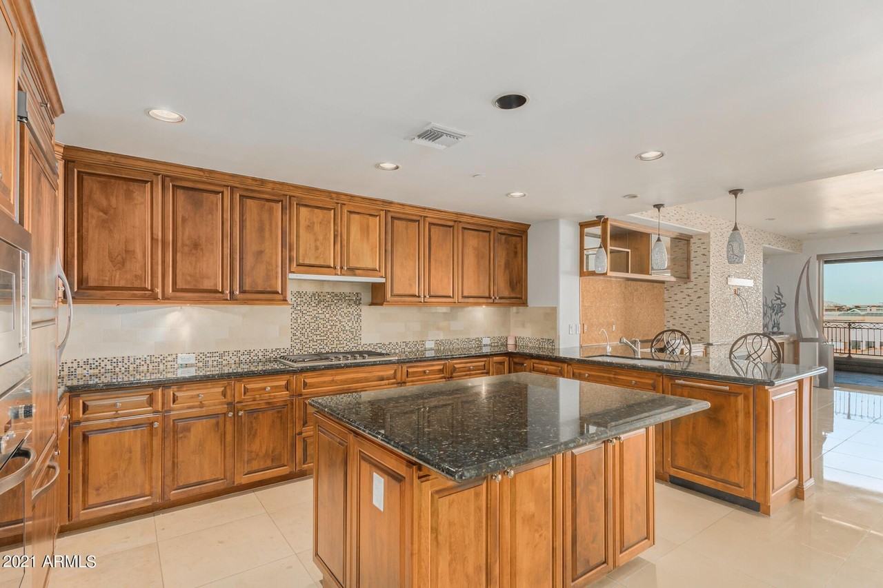 7175 E Camelback Rd Unit 707 - Photo 4 of 31