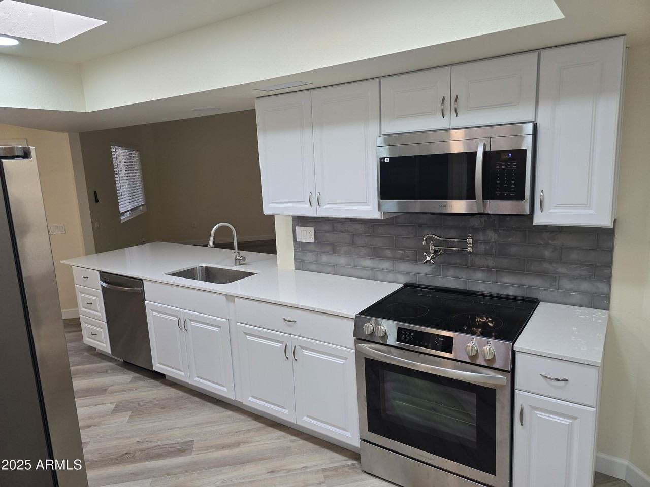 10838 W Thunderbird Blvd - Photo 4 of 19