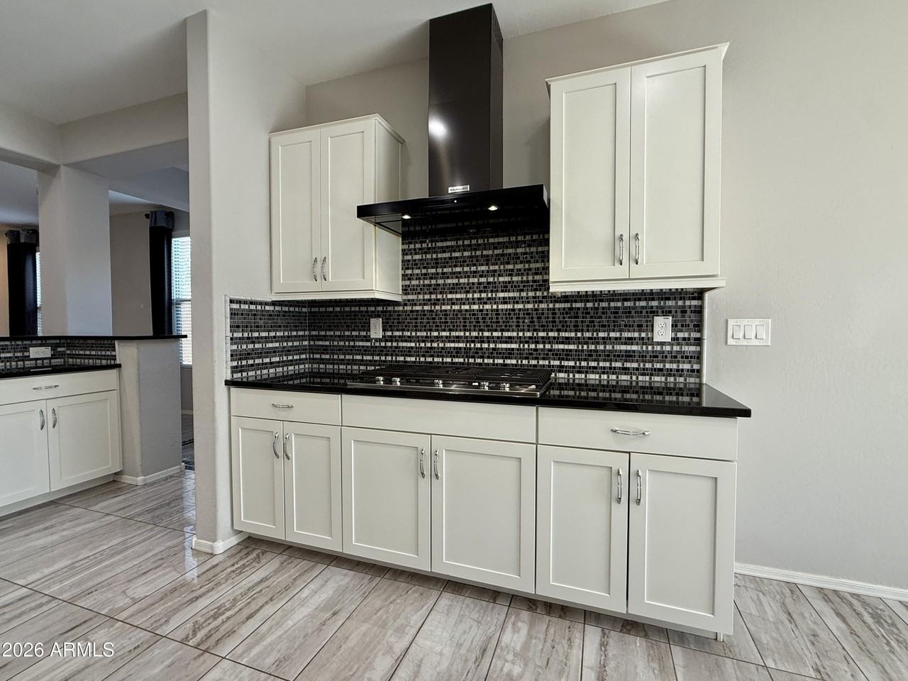 9464 W Fallen Leaf Ln - Photo 6 of 28