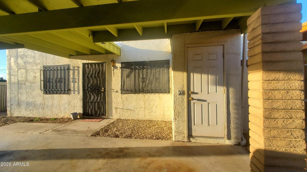 4776 W Via Cynthia - Photo 3 of 32