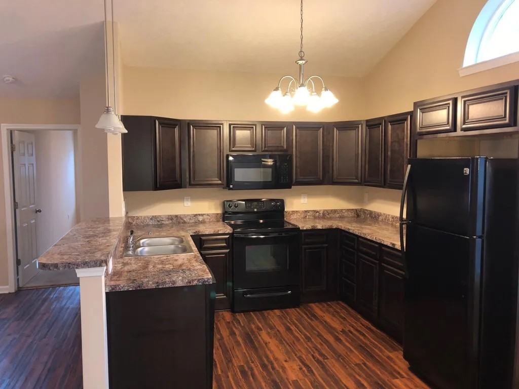 230 Encore Cir #1 - Photo 5 of 5