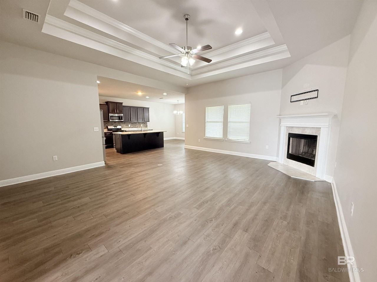 12659 Waxwing Ave - Photo 3 of 19