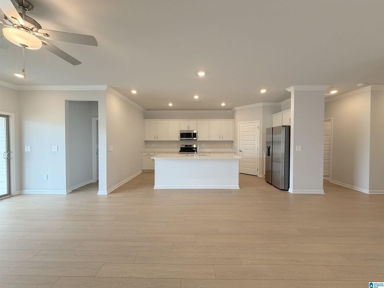 309 Allene Way - Photo 7 of 35