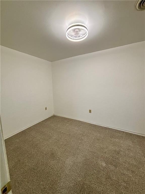 118 S Main St Apt 2 - Photo 3 of 9