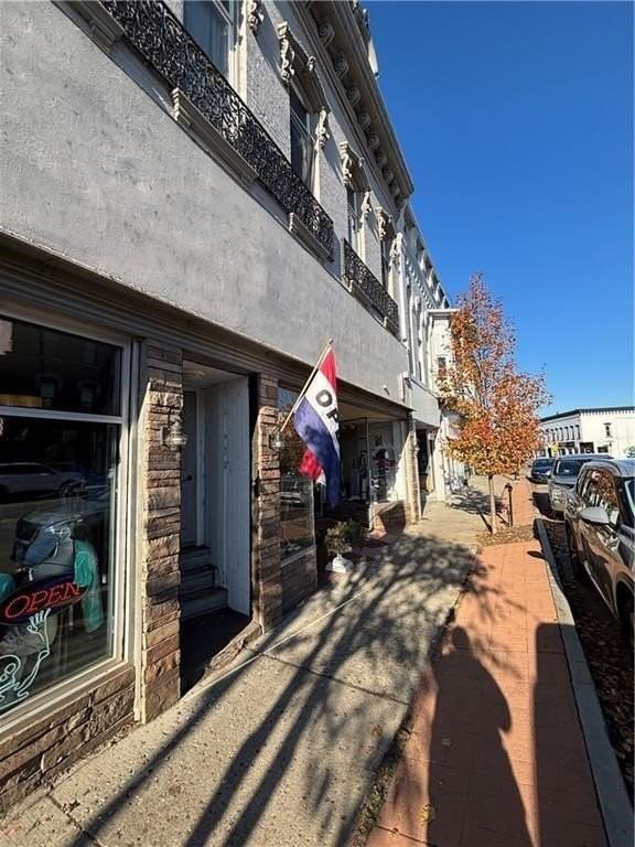 118 S Main St Apt 2 - Photo 7 of 9