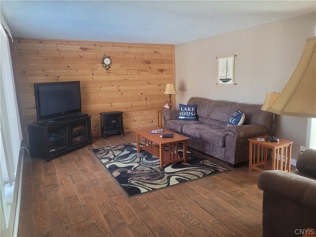 2 S Rainbow Shores Rd - Photo 4 of 33