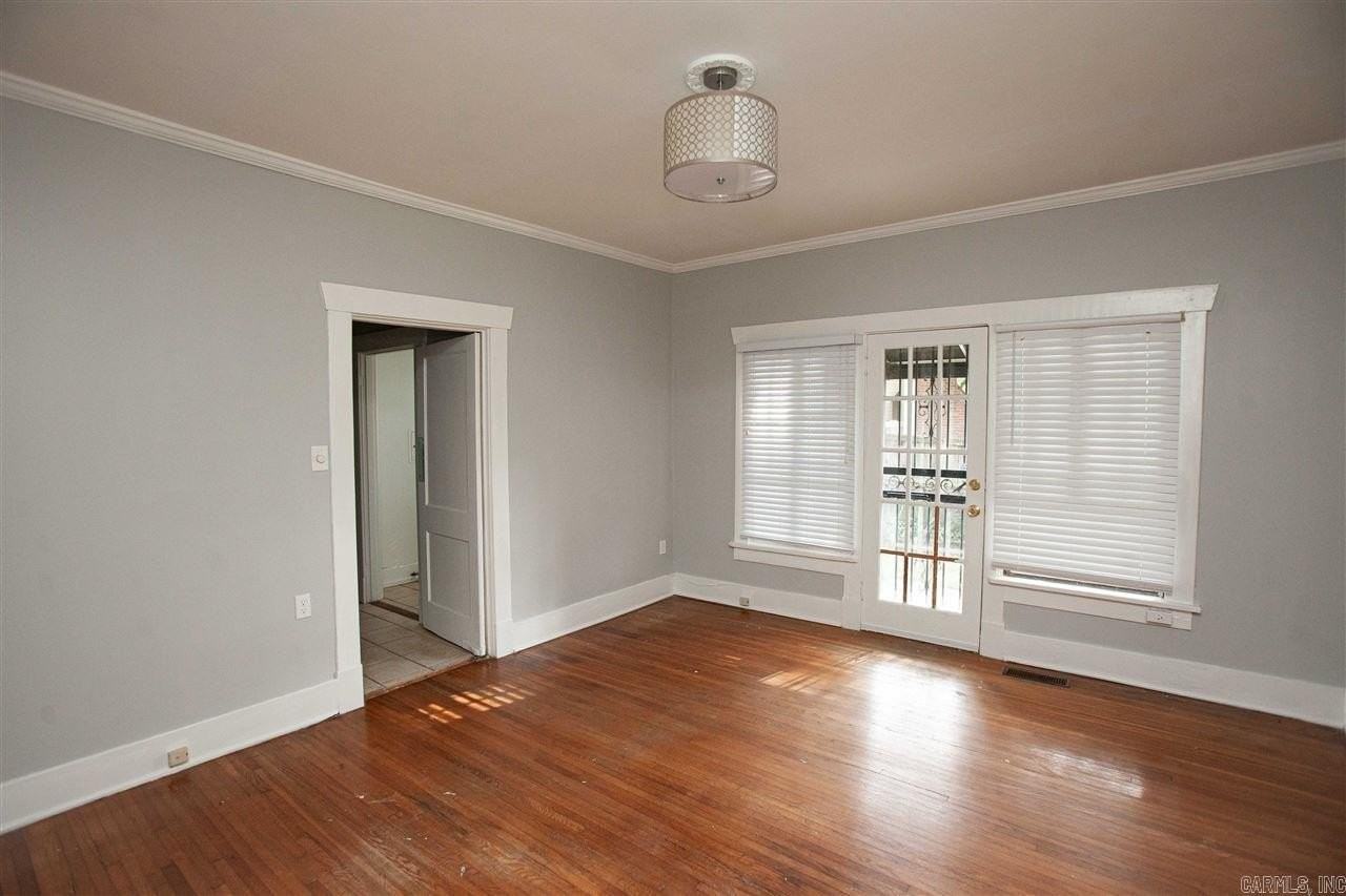 101 Fountain Ave - Photo 2 of 15