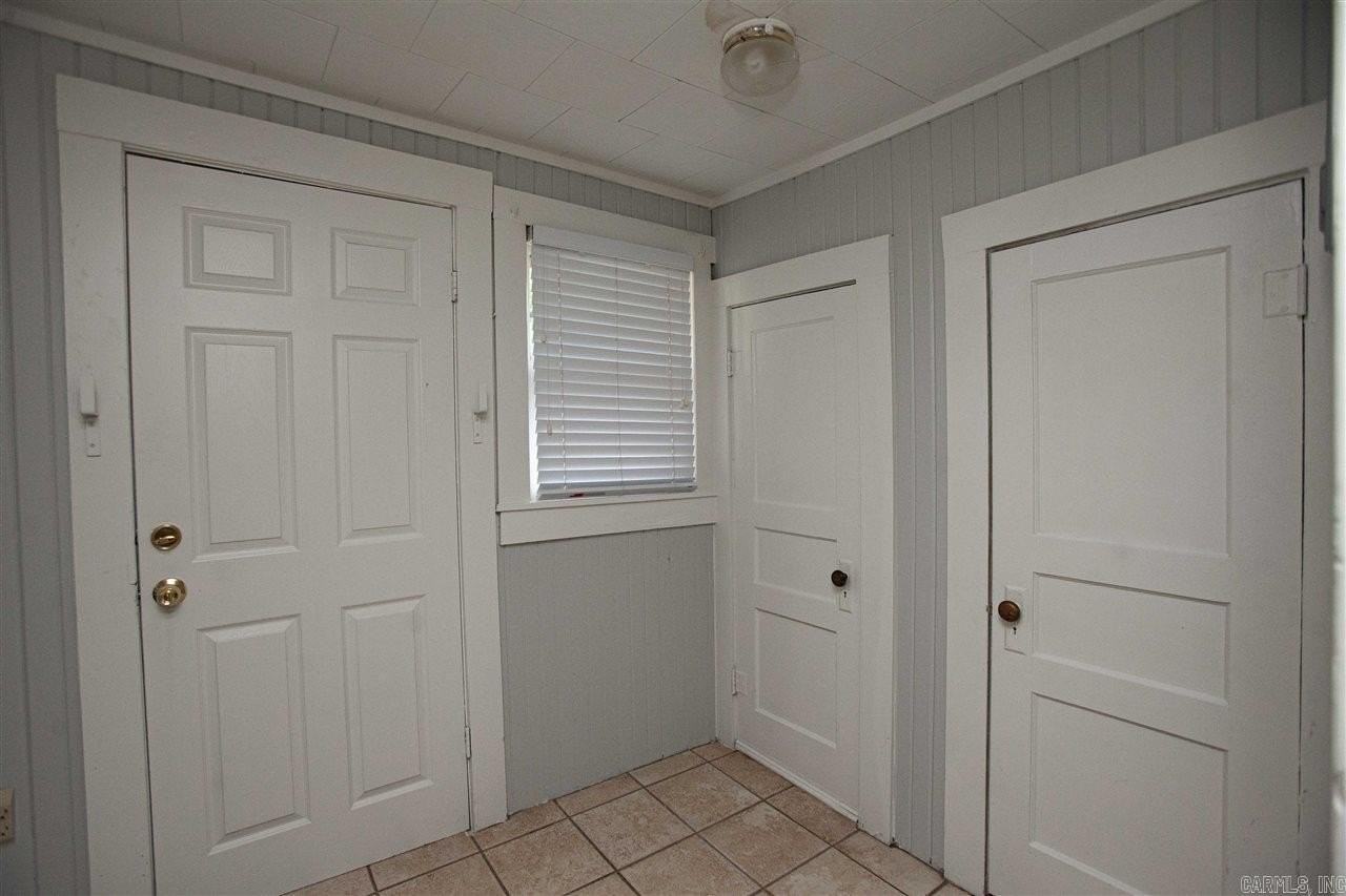 101 Fountain Ave - Photo 5 of 15