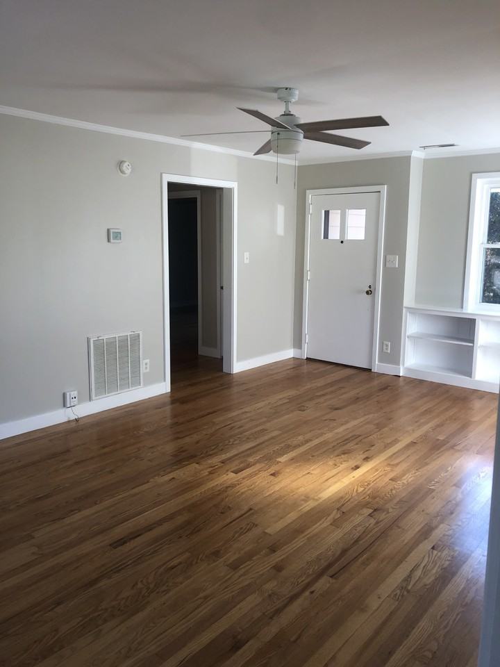 1408 Lakeland Dr #1 - Photo 4 of 9