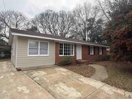 featured image of 417 Willow Ave