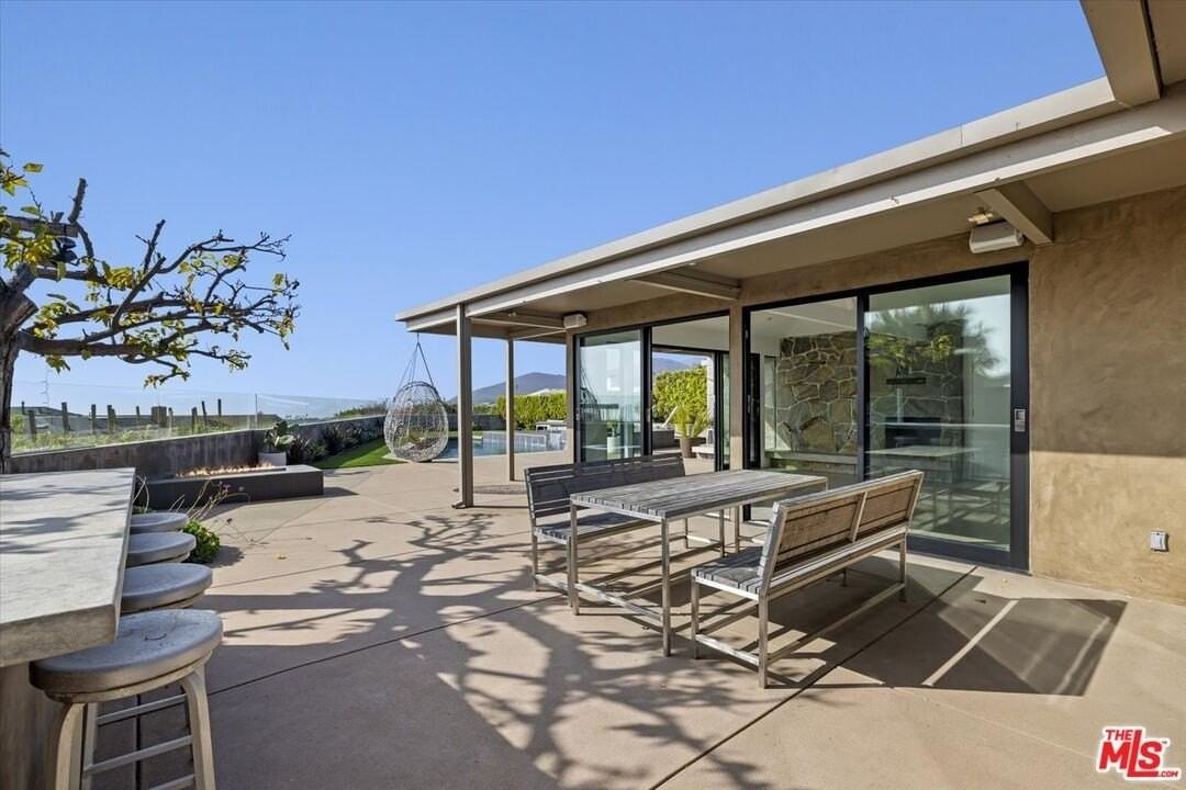 18131 Kingsport Dr - Photo 4 of 26