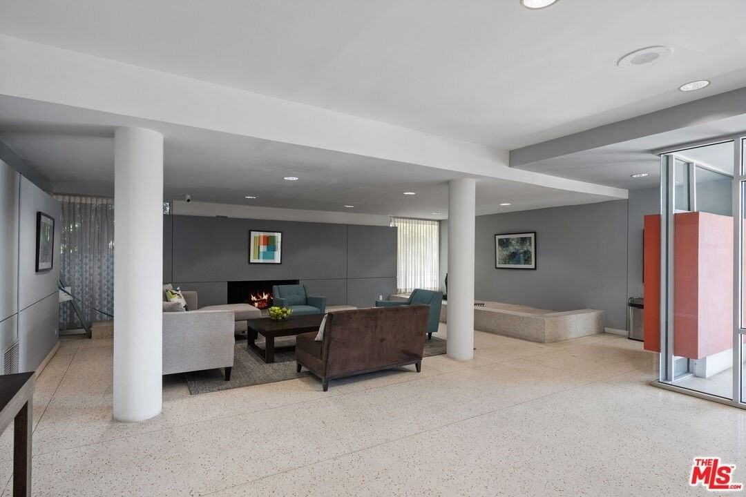 4807 Woodley Ave Unit 309 - Photo 2 of 26