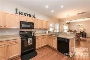 5518 Stowe Derby Dr - Photo 3 of 15