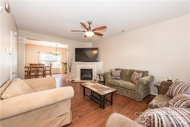 5518 Stowe Derby Dr - Photo 6 of 15