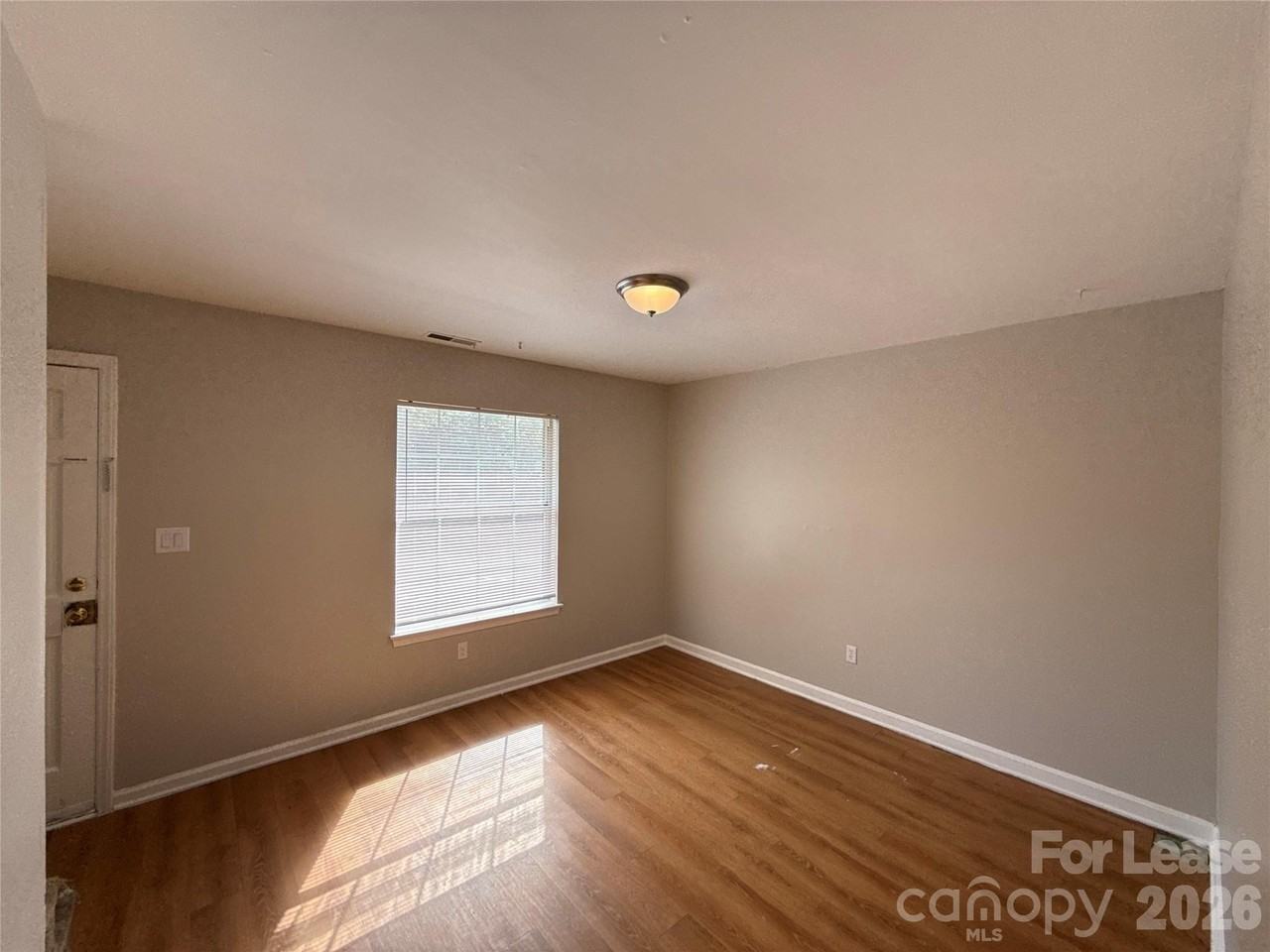 409 Hawley Ave Apt 6 - Photo 2 of 10