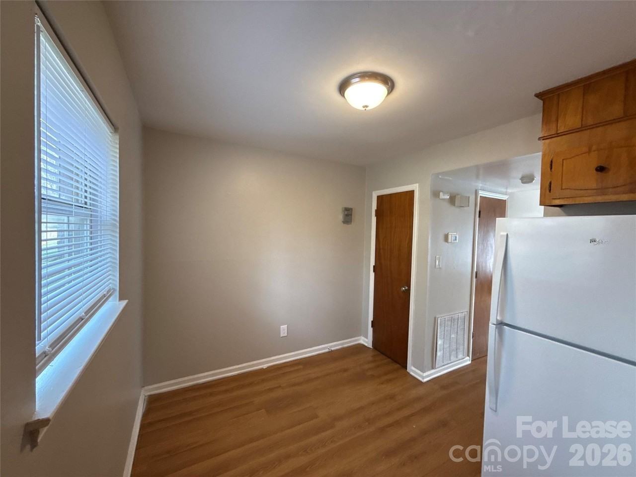 409 Hawley Ave Apt 6 - Photo 7 of 10