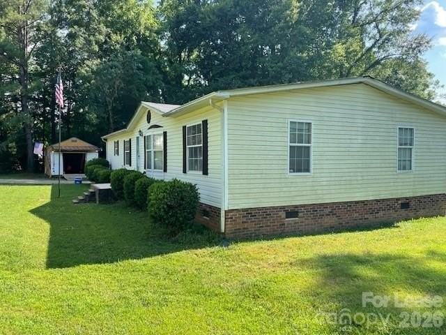 900 Grace Dr - Photo 2 of 10