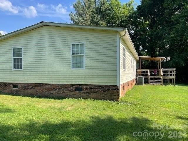 900 Grace Dr - Photo 6 of 10