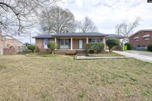 featured image of 842 Eastmont Dr