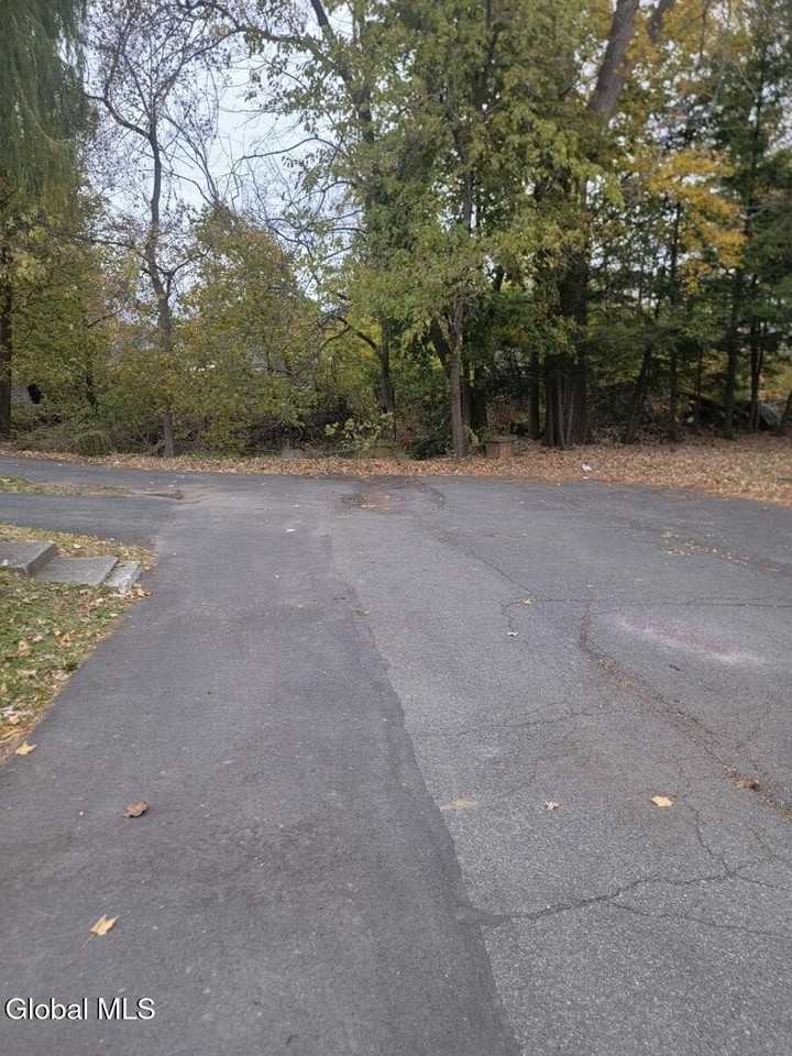 15 Prospect Ter - Photo 3 of 24