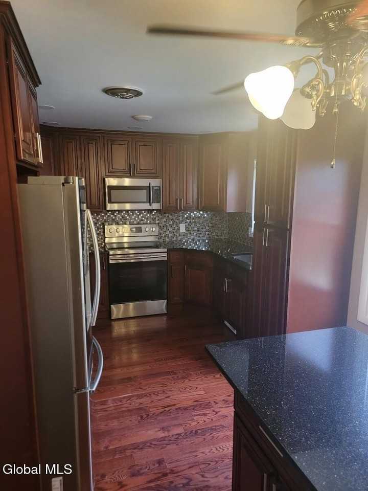 15 Prospect Ter - Photo 6 of 24