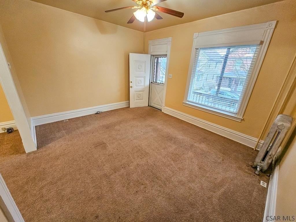 524 Vickroy Ave - Photo 5 of 30