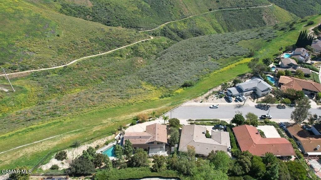 2591 Carpenter St - Photo 2 of 49