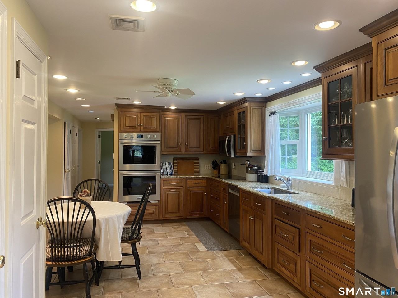 437 Green Hill Rd - Photo 3 of 13