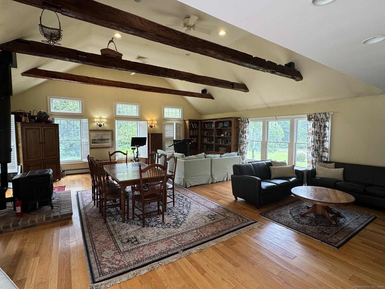 437 Green Hill Rd - Photo 4 of 13