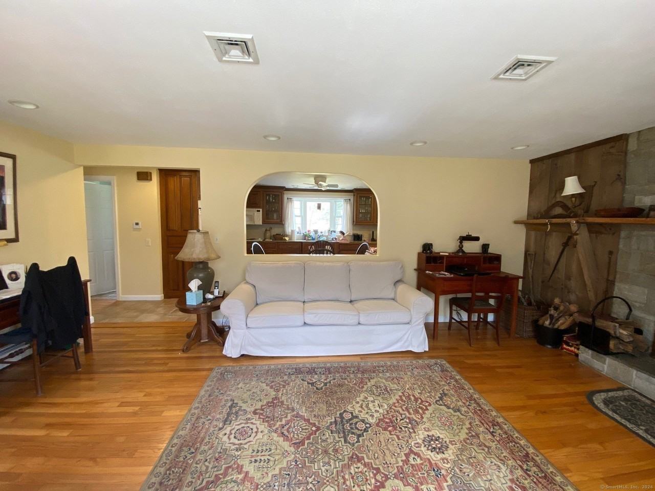 437 Green Hill Rd - Photo 5 of 13