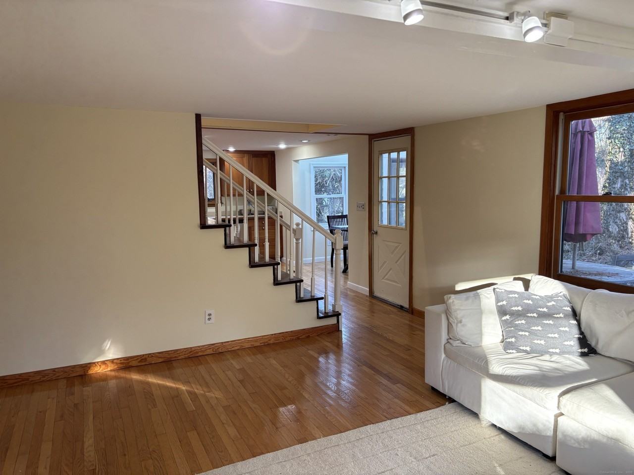 101 Boston Post Rd - Photo 4 of 9