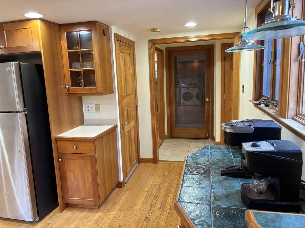 101 Boston Post Rd - Photo 7 of 9