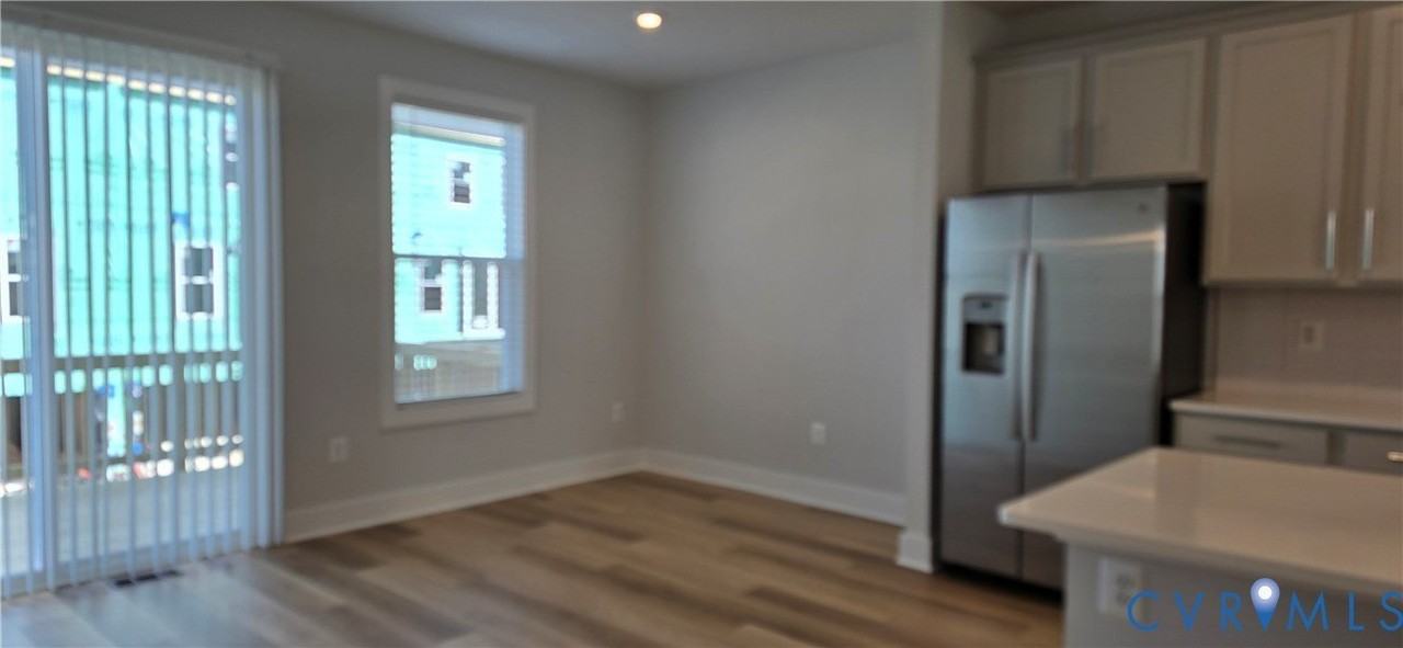 10147 Blue Wing Ln - Photo 7 of 38