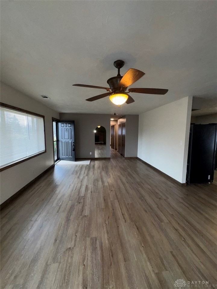 1610 Ironwood Dr - Photo 3 of 17