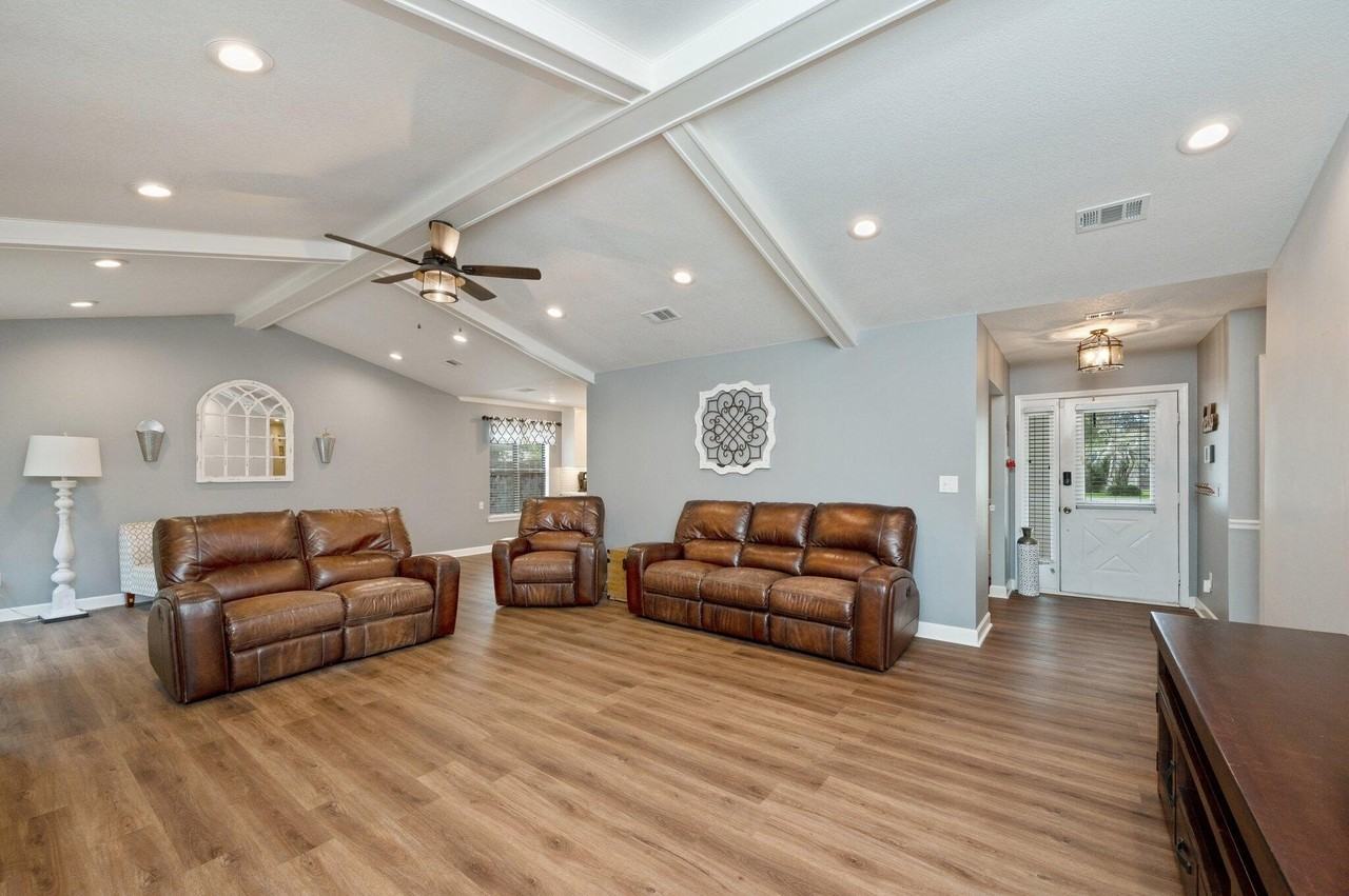 615 Saint Martin Cv - Photo 7 of 40