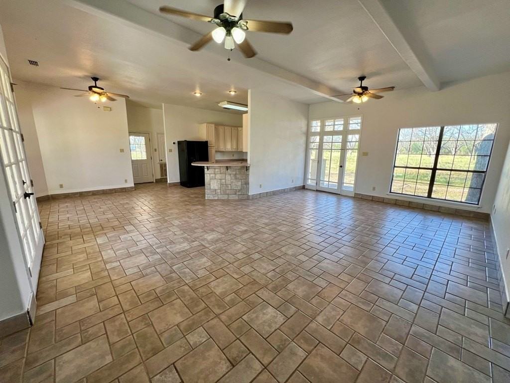 468 Weyrich Farms Rd - Photo 5 of 19