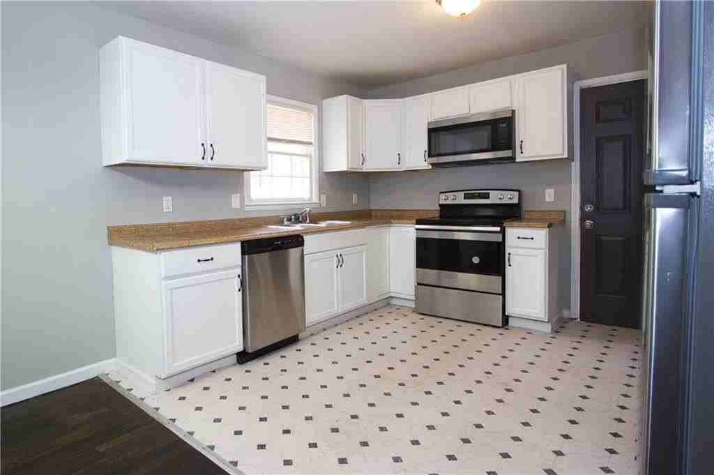 2974 Mcglynn Ct - Photo 4 of 28