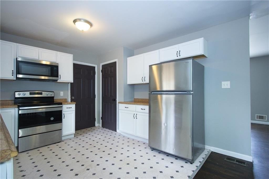 2974 Mcglynn Ct - Photo 6 of 28