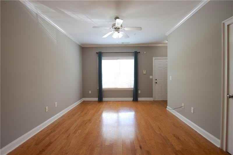 460 Barnett Shoals Rd #H6 - Photo 6 of 22
