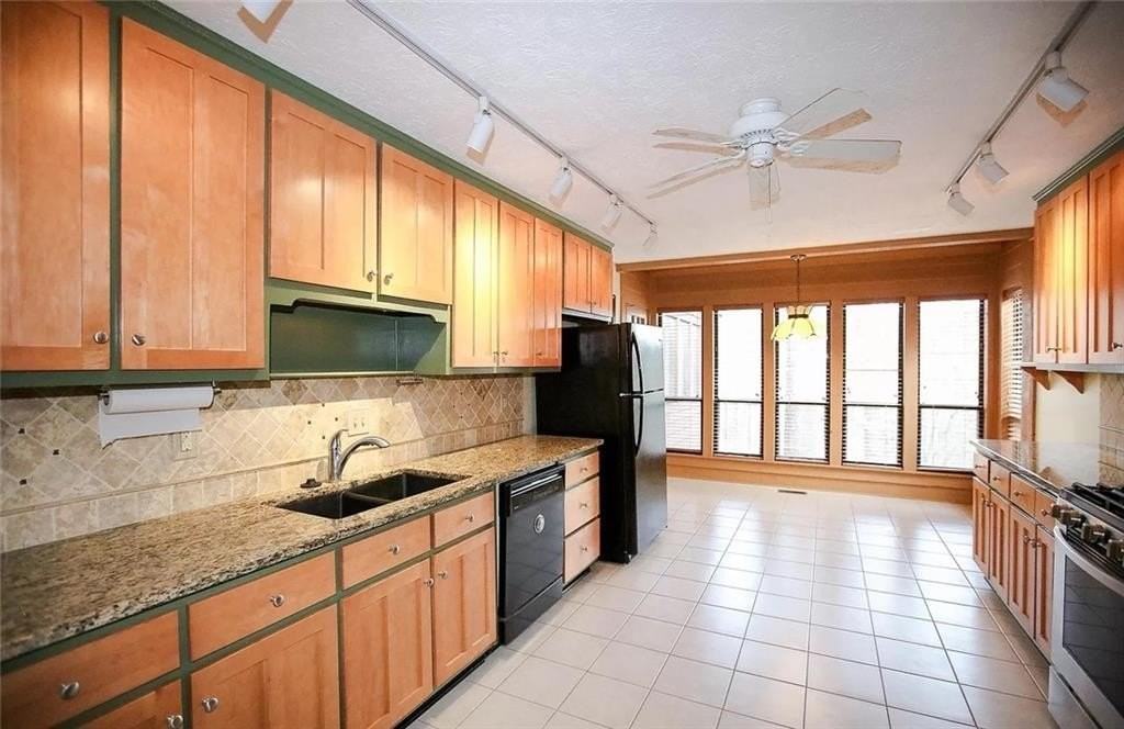 5100 Forest Mist Dr Se - Photo 3 of 50