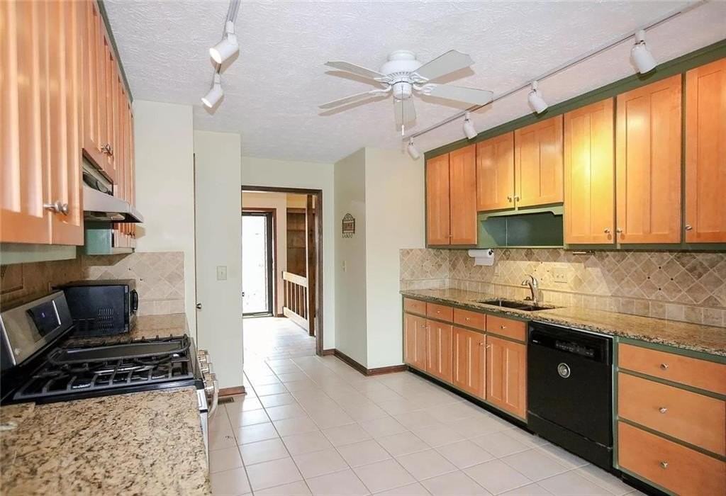 5100 Forest Mist Dr Se - Photo 7 of 46