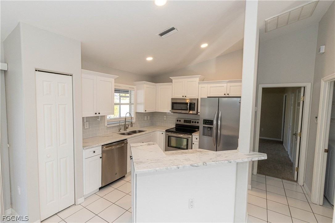 417 Se 21st Ter - Photo 5 of 25