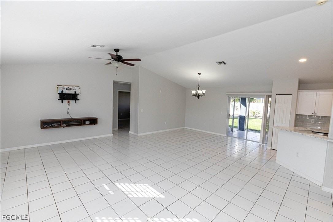 417 Se 21st Ter - Photo 7 of 25