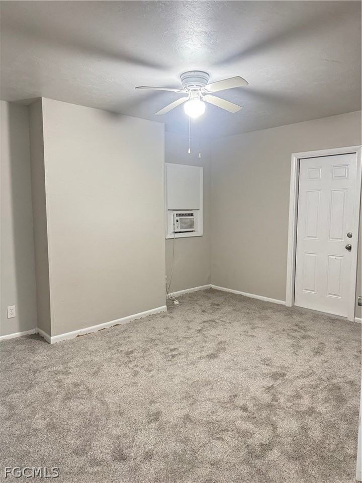 2304 Grand Ave - Photo 6 of 10